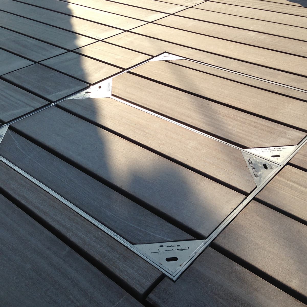 Recessed Cover Detail